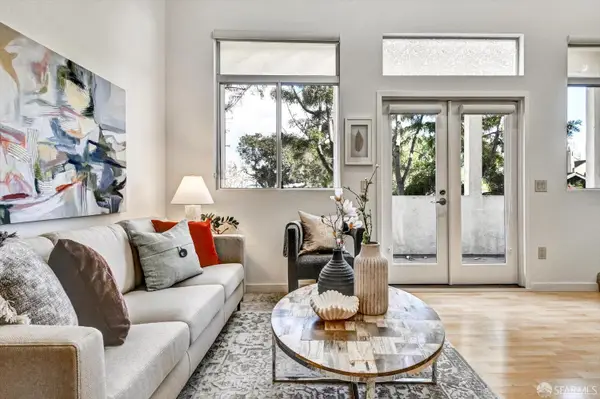 425 28th Street #202a, Oakland, CA 94609