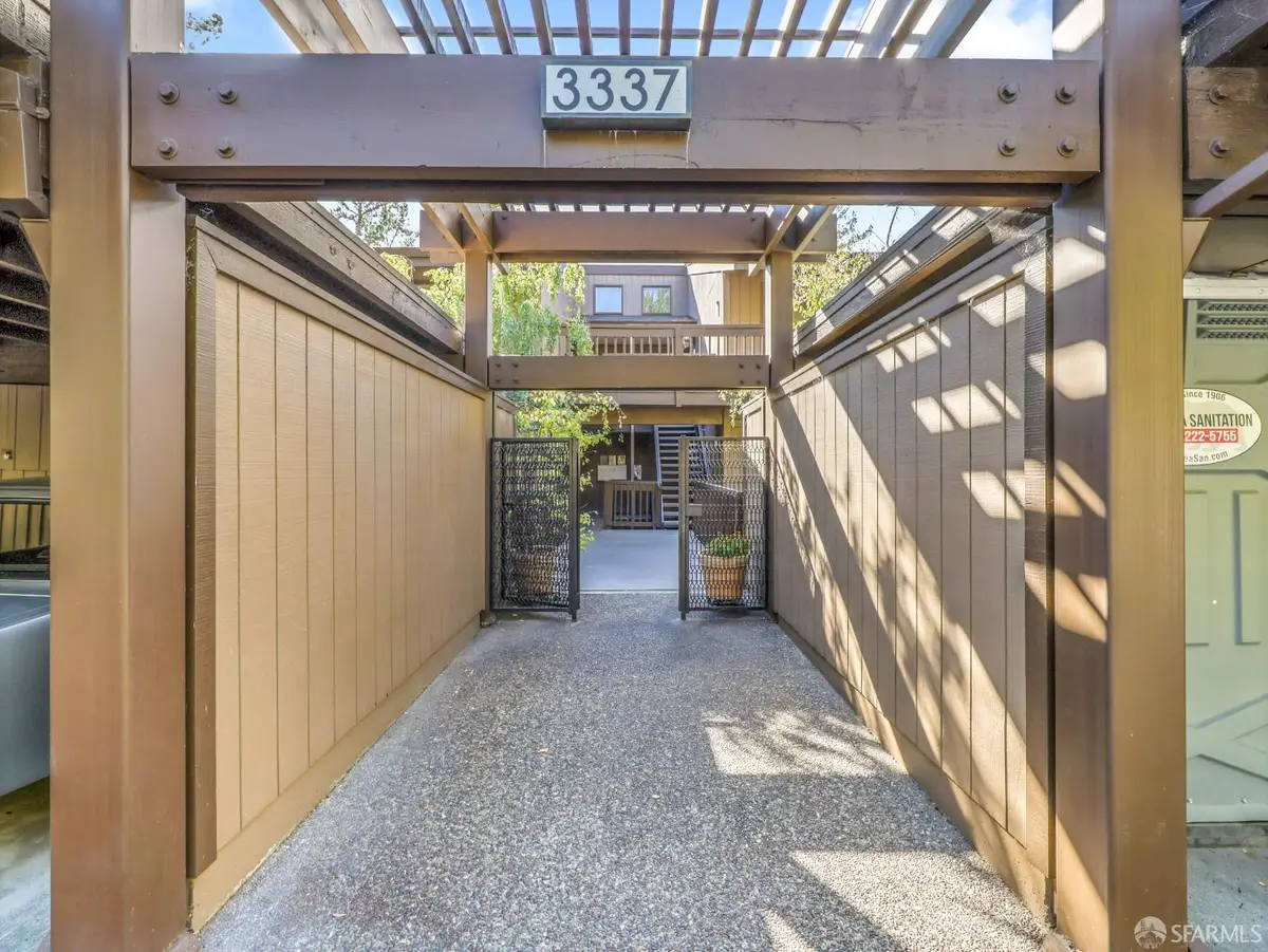 3337 Brittan Avenue #7, San Carlos, CA 94070 - Image #1
