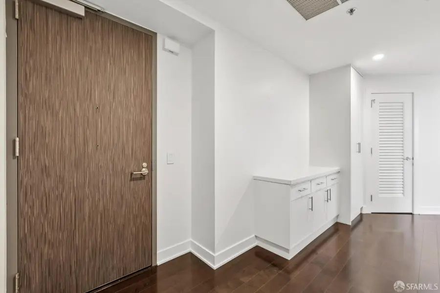 201 Folsom Street #12E, San Francisco, CA 94105 - Image #2