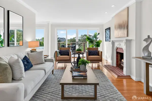 135 Knollview Way, San Francisco, CA 94131