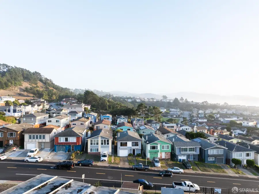 1219 Skyline Drive, Daly City, CA 94015 - Image #2