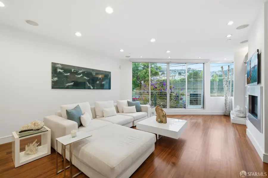 161 Collingwood Street, San Francisco, CA 94114 - Image #2