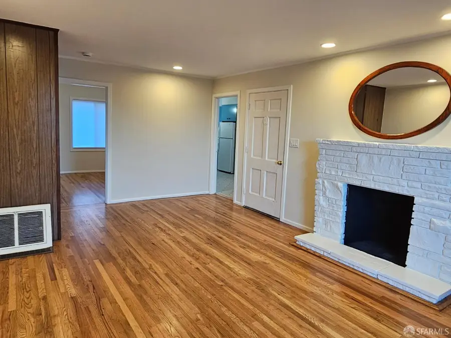 193 Hillside Boulevard, Daly City, CA 94014 - Image #2