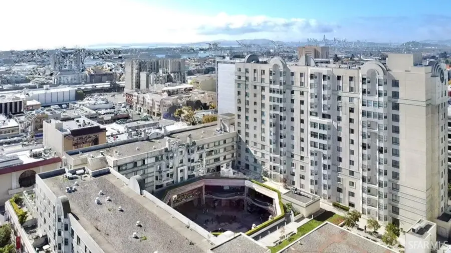 988 Franklin Street #302, Oakland, CA 94607 - Image #2