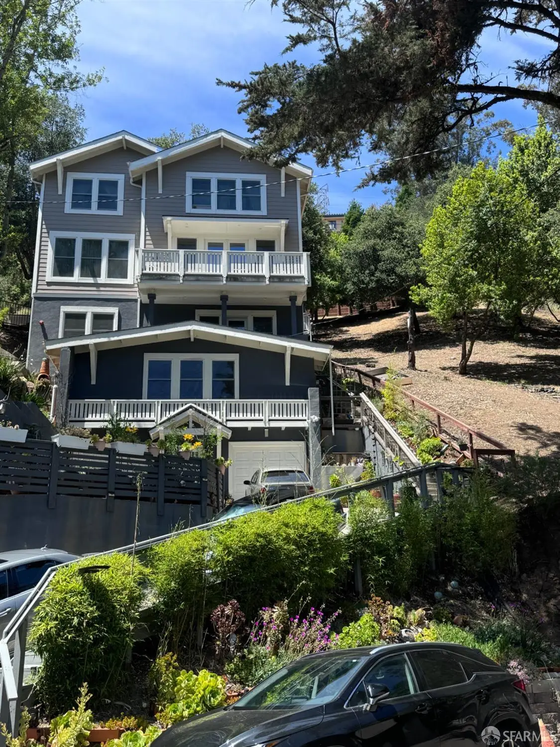 2276 Arrowhead Drive, Oakland, CA 94611 - Image #1