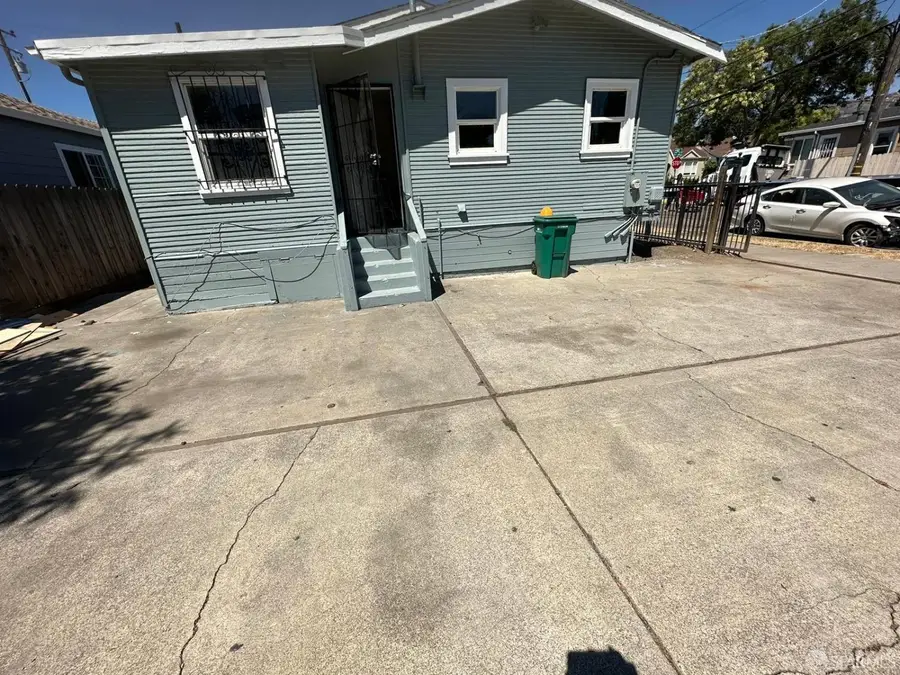 1974 82nd Avenue, Oakland, CA 94621 - Image #2