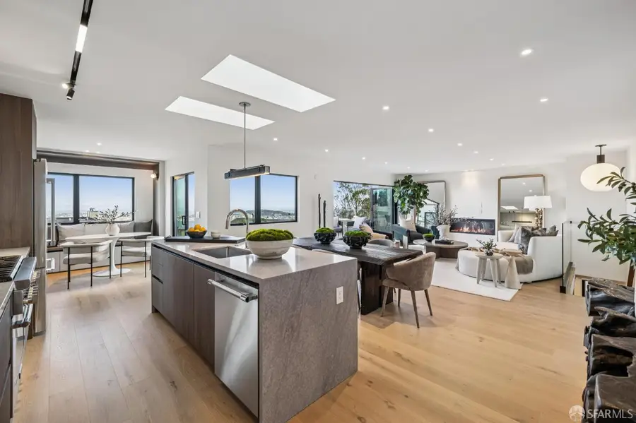 11 Sherwood Court, San Francisco, CA 94127 - Image #3