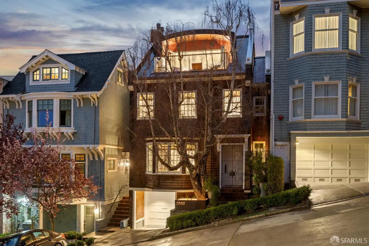 2550 Baker Street, San Francisco, CA 94123 - Image #1