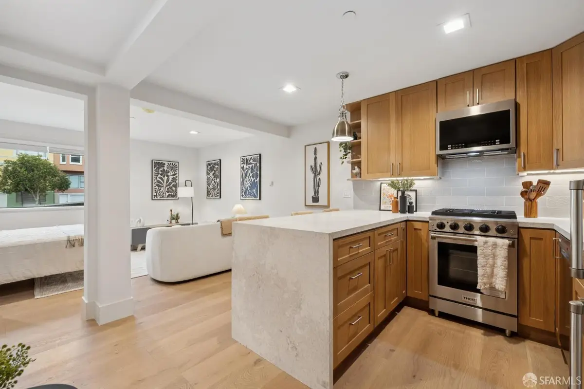 1375 Broadway Street, San Francisco, CA 94109 - Image #1