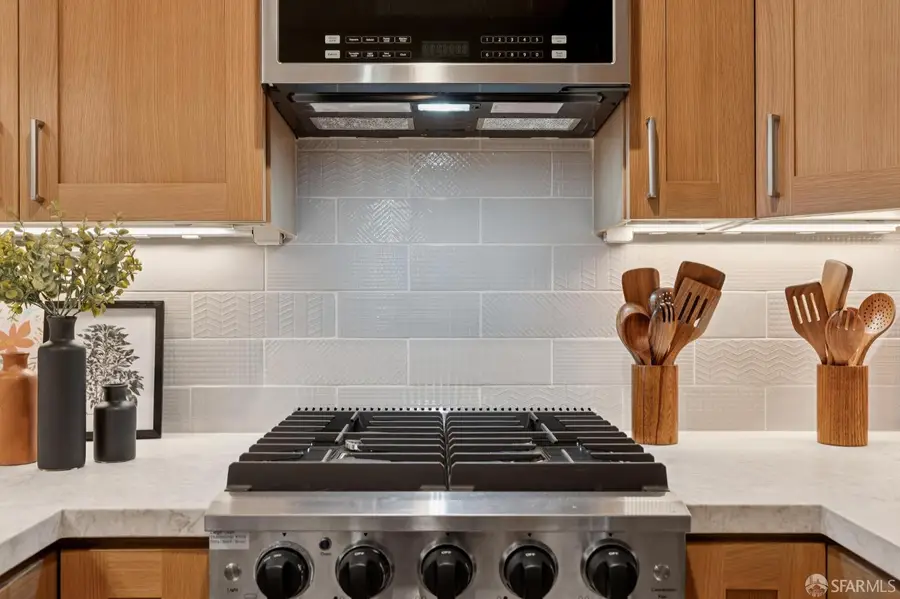 1375 Broadway Street, San Francisco, CA 94109 - Image #3