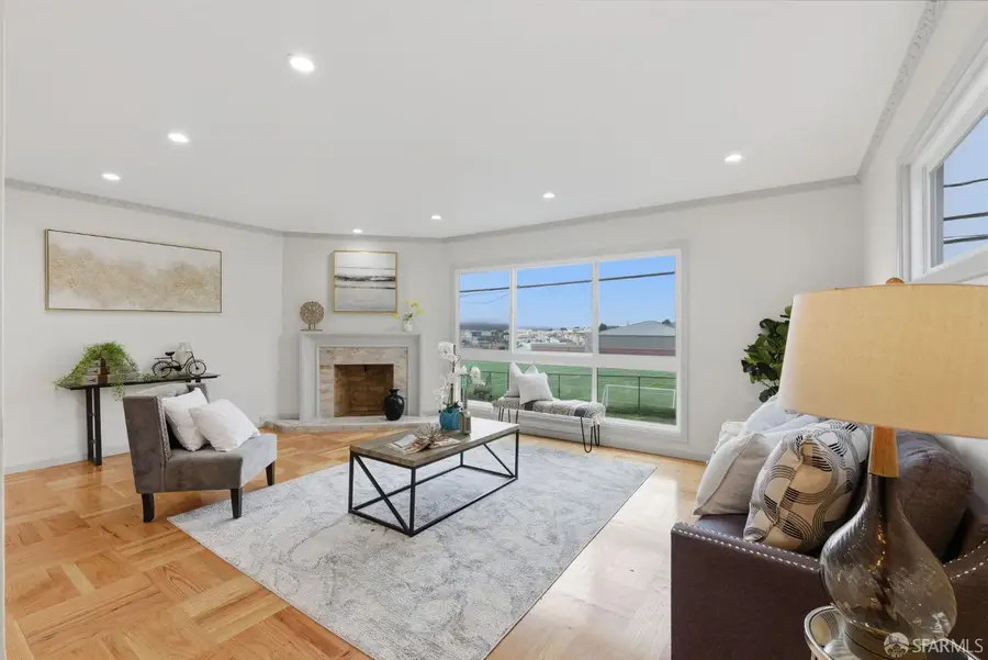 366 Chester Street, Daly City, CA 94014 - Image #3