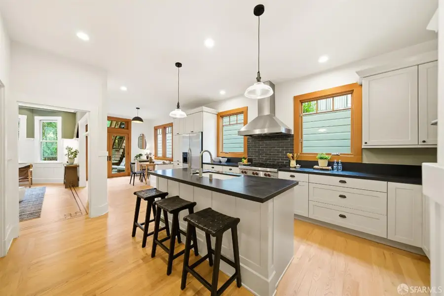 279 Diamond Street, San Francisco, CA 94114 - Image #2