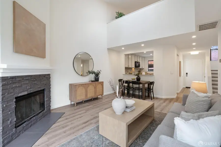 111 N Villa Way, Walnut Creek, CA 94595 - Image #2