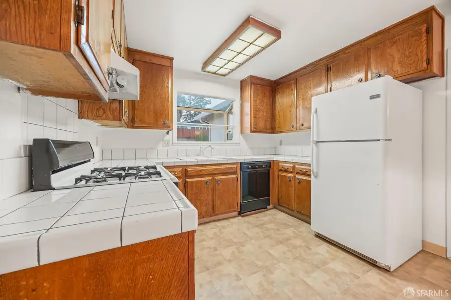 1202 Alamo Way, Pittsburg, CA 94565 - Image #3