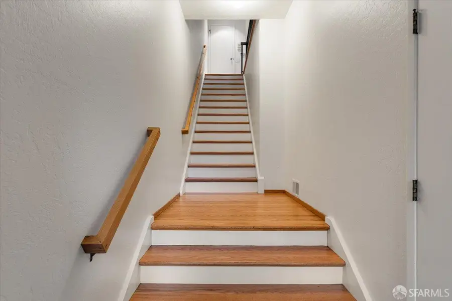 20 Topaz Way, San Francisco, CA 94131 - #3