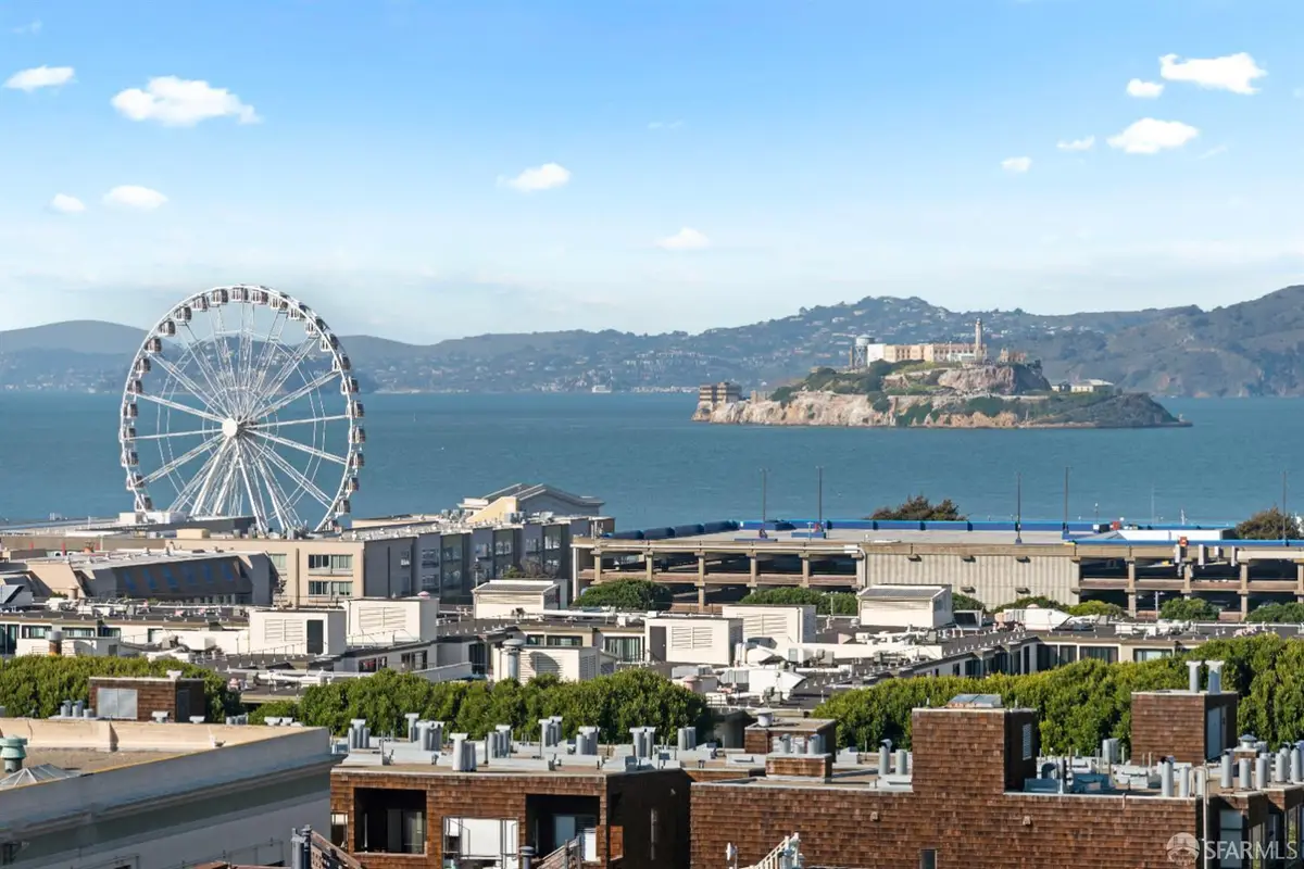 392-394 Chestnut Street, San Francisco, CA 94133 - Image #1