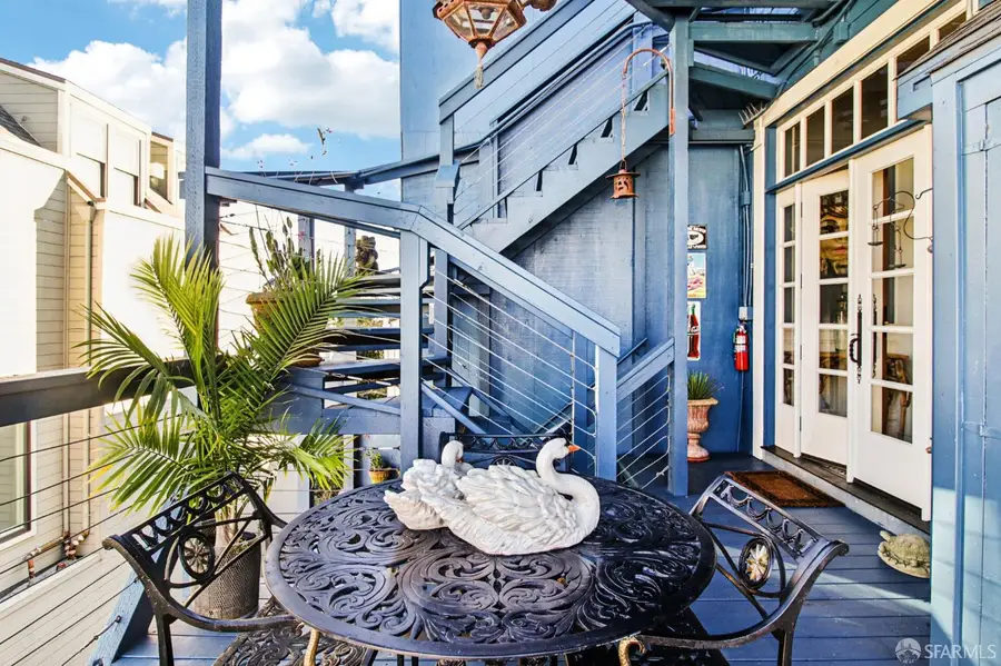 560 Lyon Street, San Francisco, CA 94117 - Image #3