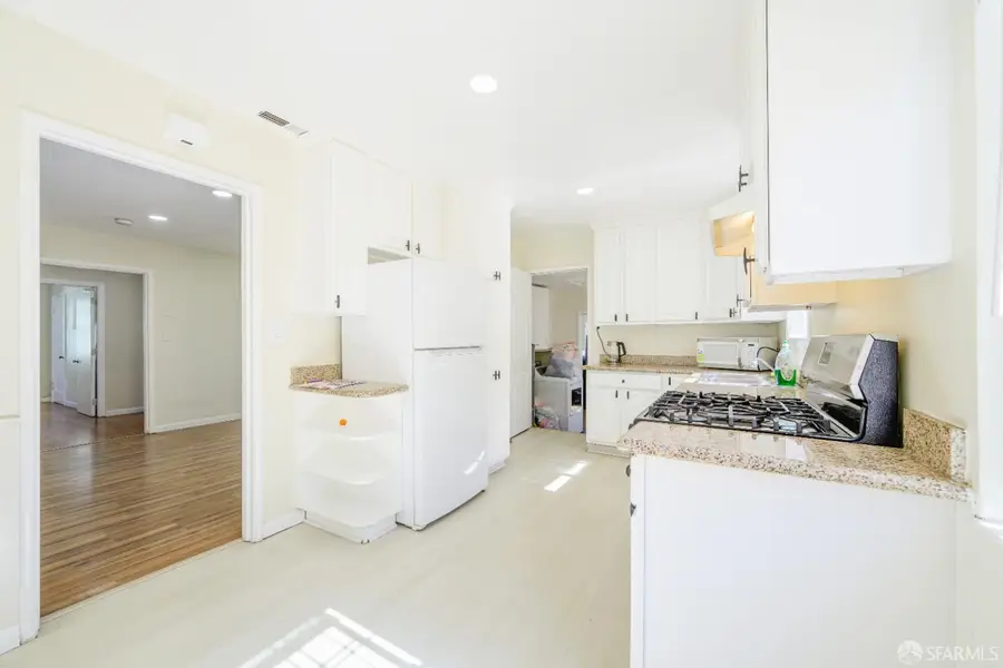 16829 Daryl Avenue, San Lorenzo, CA 94580 - #3