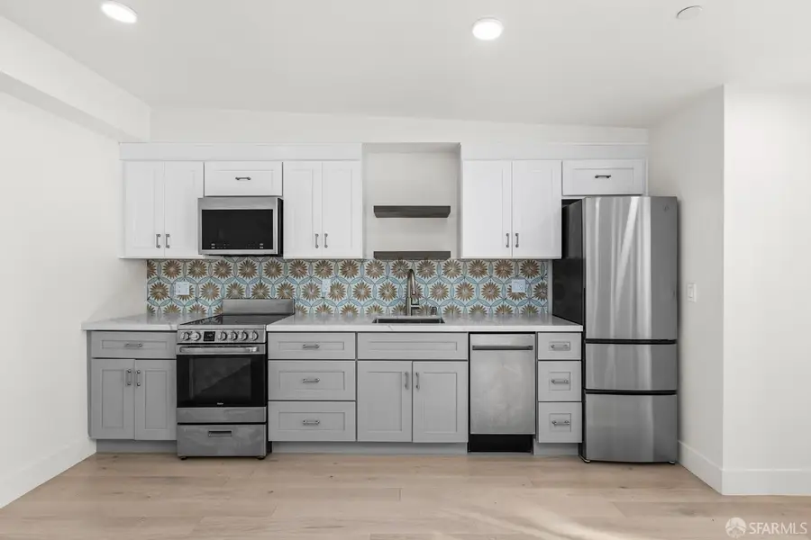 3763-3767 Cesar Chavez Street, San Francisco, CA 94110 - Image #3