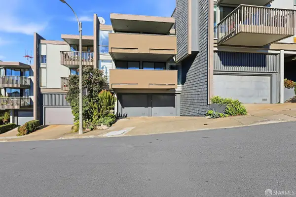 12 Amber Drive #24, San Francisco, CA 94131