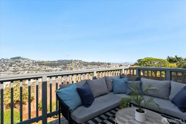 70 Ina Court, San Francisco, CA 94112