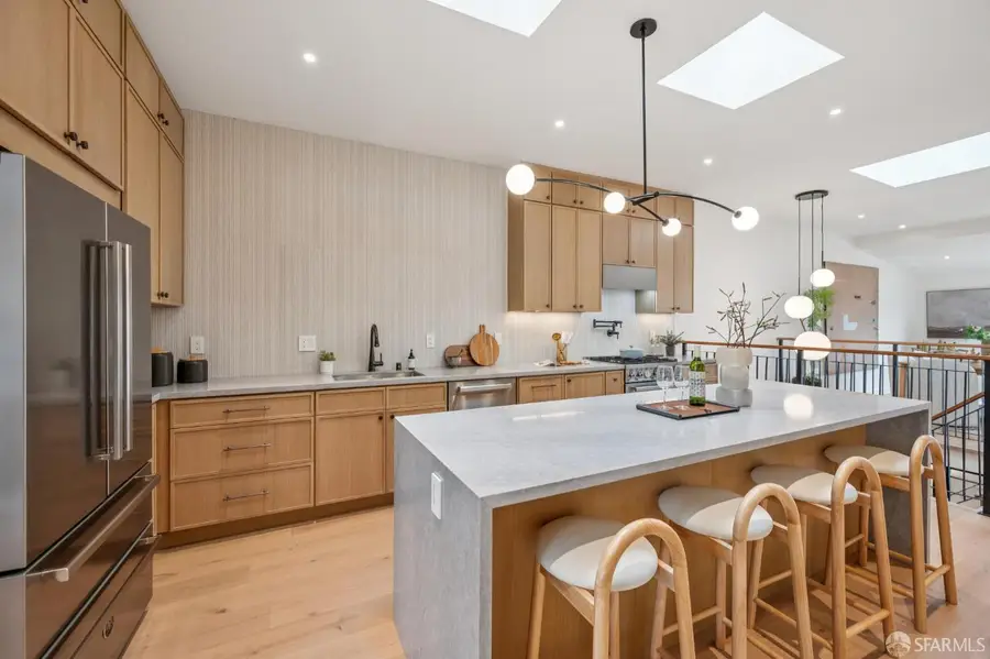 382 Lisbon Street, San Francisco, CA 94112 - Image #3