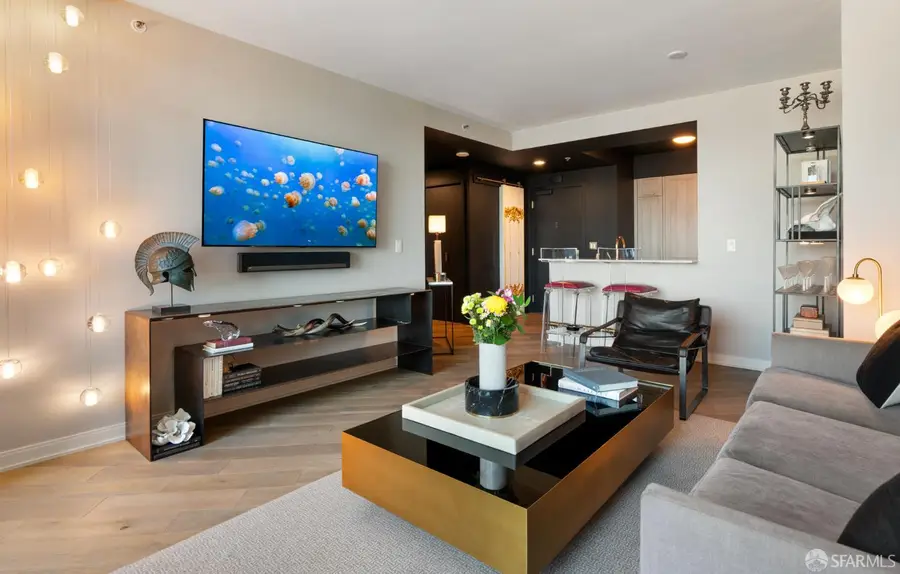 401 Harrison Street #14A, San Francisco, CA 94105 - #2