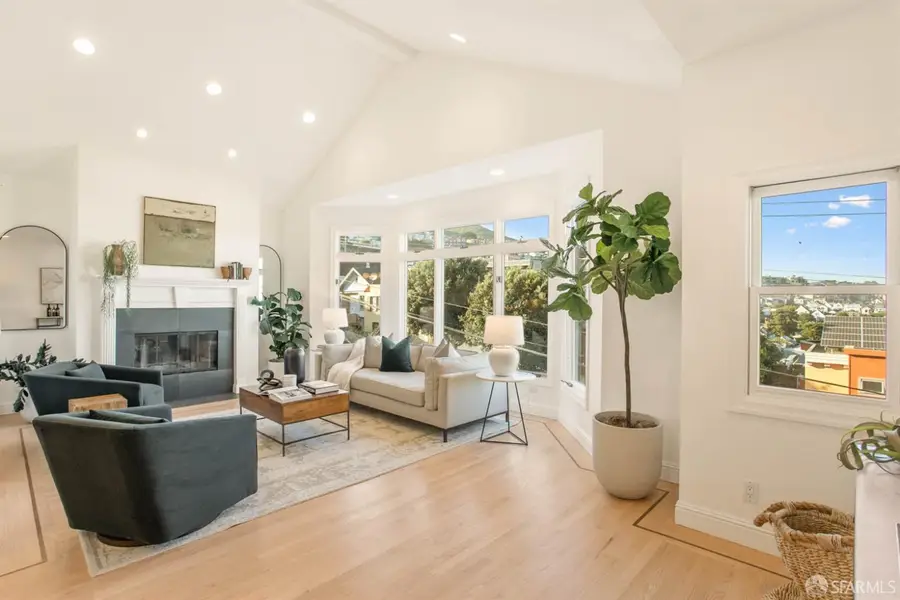 4519 25th Street #B, San Francisco, CA 94114 - #2