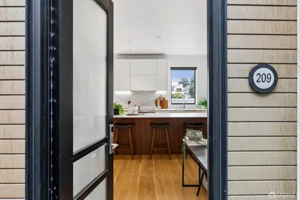 3500 19th Street #209, San Francisco, CA 94110