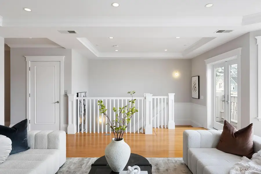 4241 25th Street #2, San Francisco, CA 94114 - #3