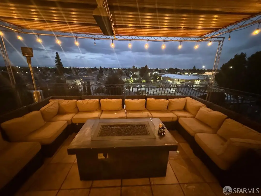 8739 Thermal Avenue #1 & 2, Oakland, CA 94608 - #1