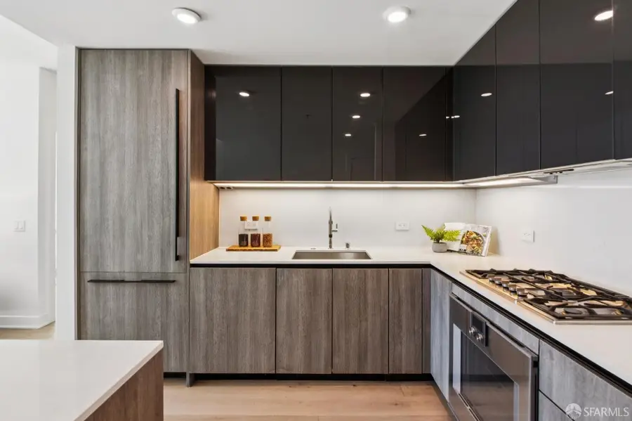 201 Folsom Street #14H, San Francisco, CA 94105 - #3