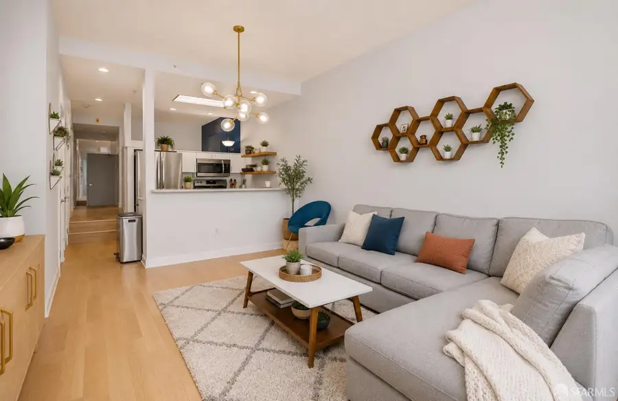 220 Lombard Street #219, San Francisco, CA 94111 - #3