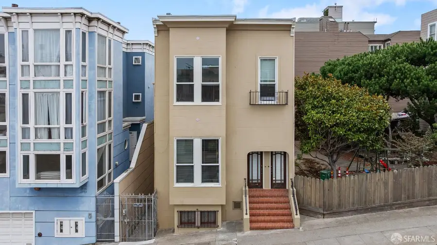 2914-2926 Larkin Street, San Francisco, CA 94109 - #2