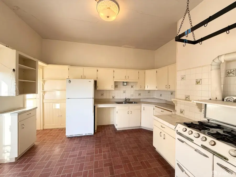 286 Crescent Avenue, San Francisco, CA 94110 - #3