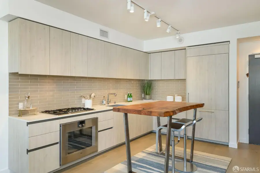 1000 3rd Street #505, San Francisco, CA 94158 - #3