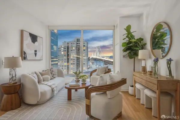 425 1st Street #1208, San Francisco, CA 94105