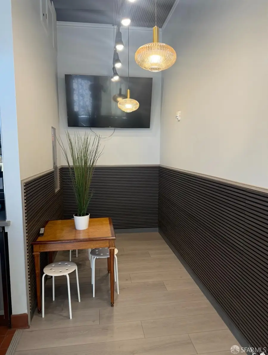 137 137 D St Street, Daly City, CA 94014 - #3