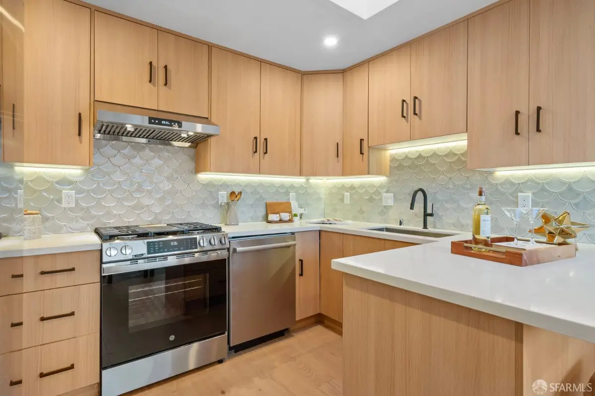 147 Gaven Street, San Francisco, CA 94134 - #1