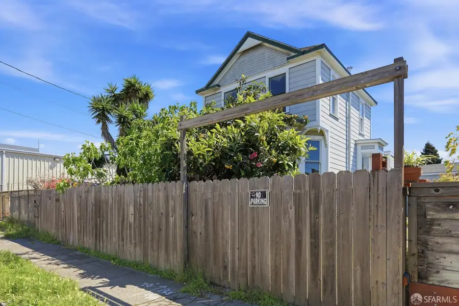 979 Grace Avenue, Oakland, CA 94608 - #3