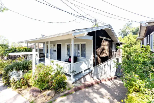 373 Moraga Avenue, Piedmont, CA 94611