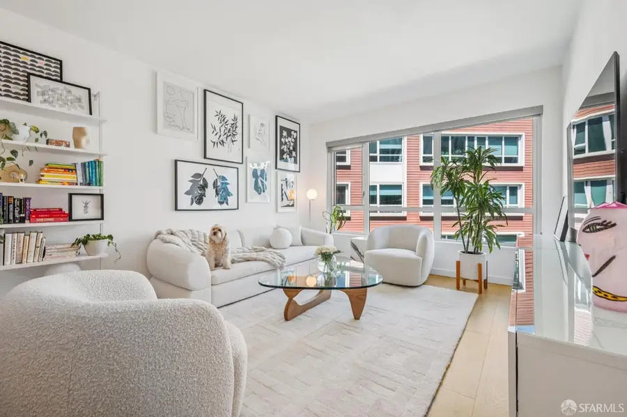 110 Channel Street #526, San Francisco, CA 94158 - #2