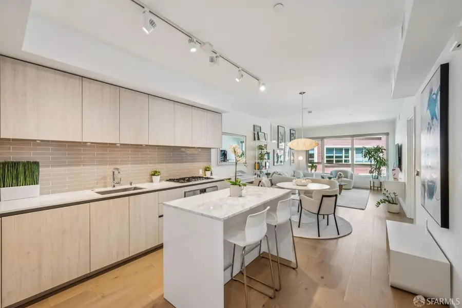 110 Channel Street #526, San Francisco, CA 94158 - #3