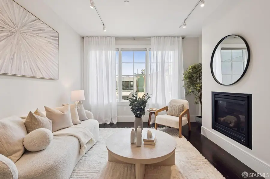 1355 Pacific Avenue #204, San Francisco, CA 94109 - #2