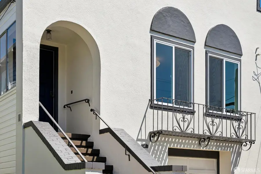 528 Hearst Avenue, San Francisco, CA 94112 - #2