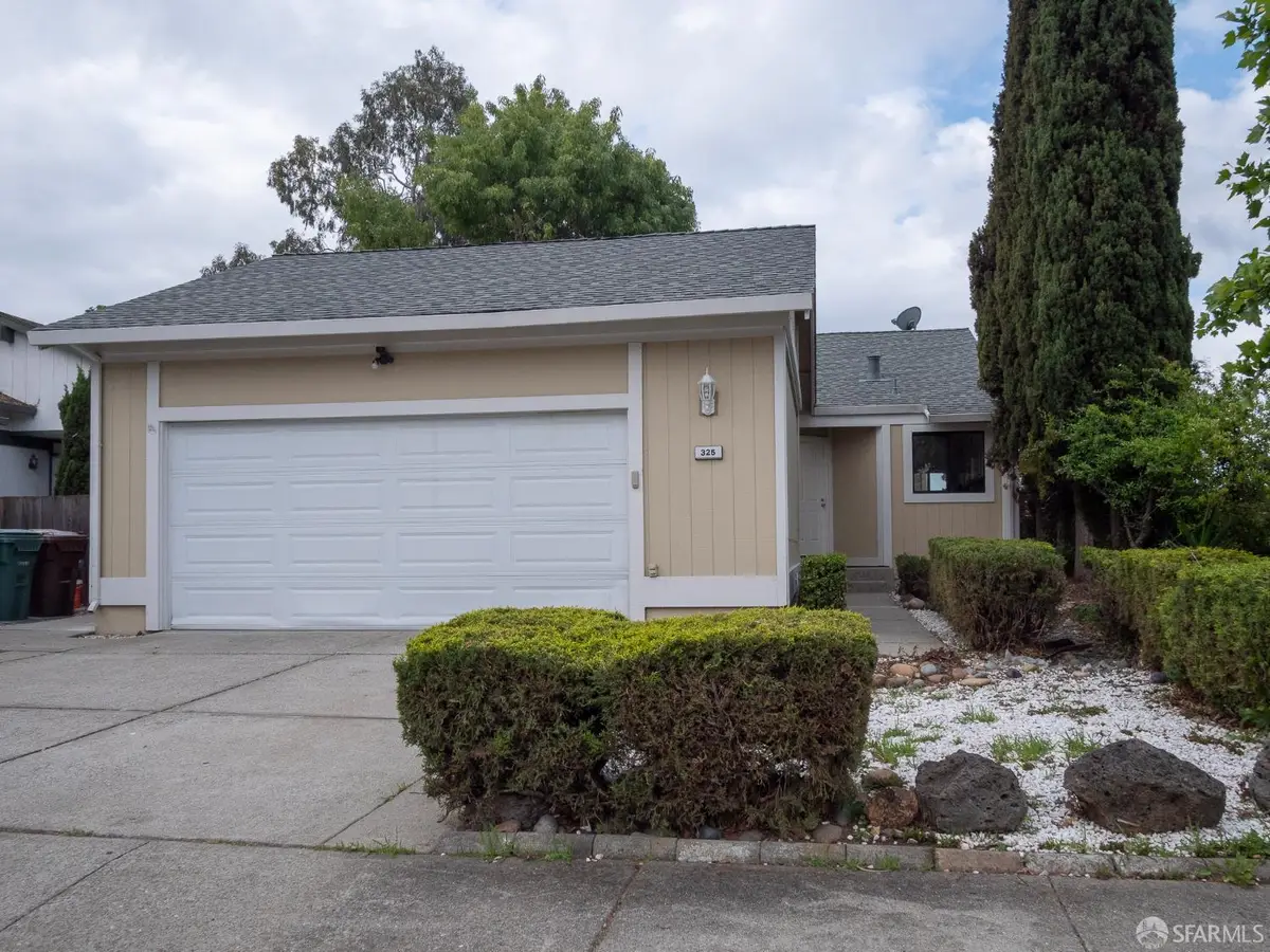 325 Newbury Street, Hercules, CA 94547 - #1