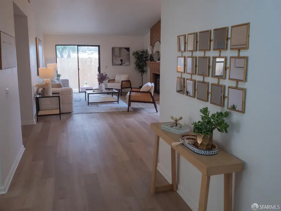 325 Newbury Street, Hercules, CA 94547 - #3