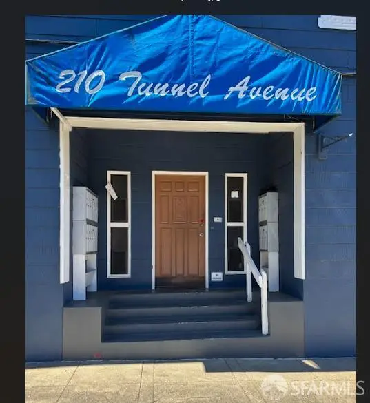 210 Tunnel Avenue, Richmond, CA 94801 - #1