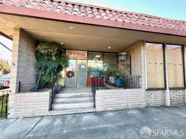 542 A Street, Hayward, CA 94541 - #2