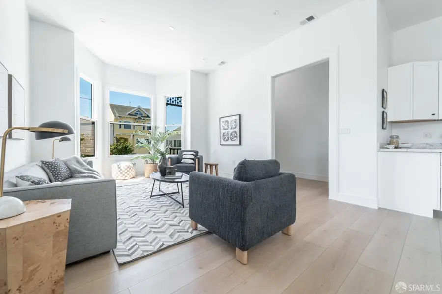 1552 Palou Avenue, San Francisco, CA 94124 - #2